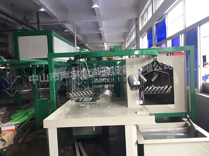 超（chāo）聲波清洗線五金製品（pǐn）全自動超聲波清洗機